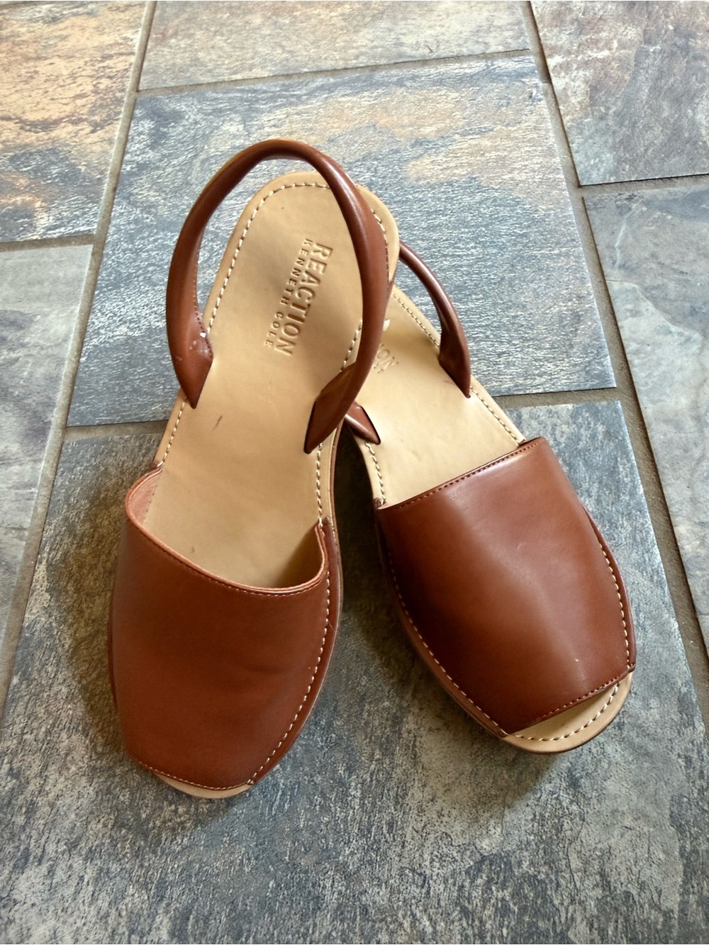 Kenneth Cole Reaction Tan Brown Leather Slingback Sandals